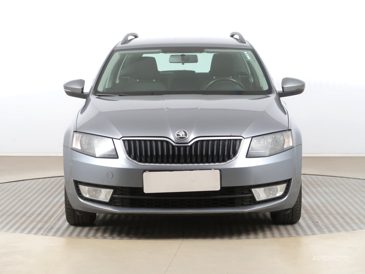 Škoda Octavia, 2013 - pohled č. 2
