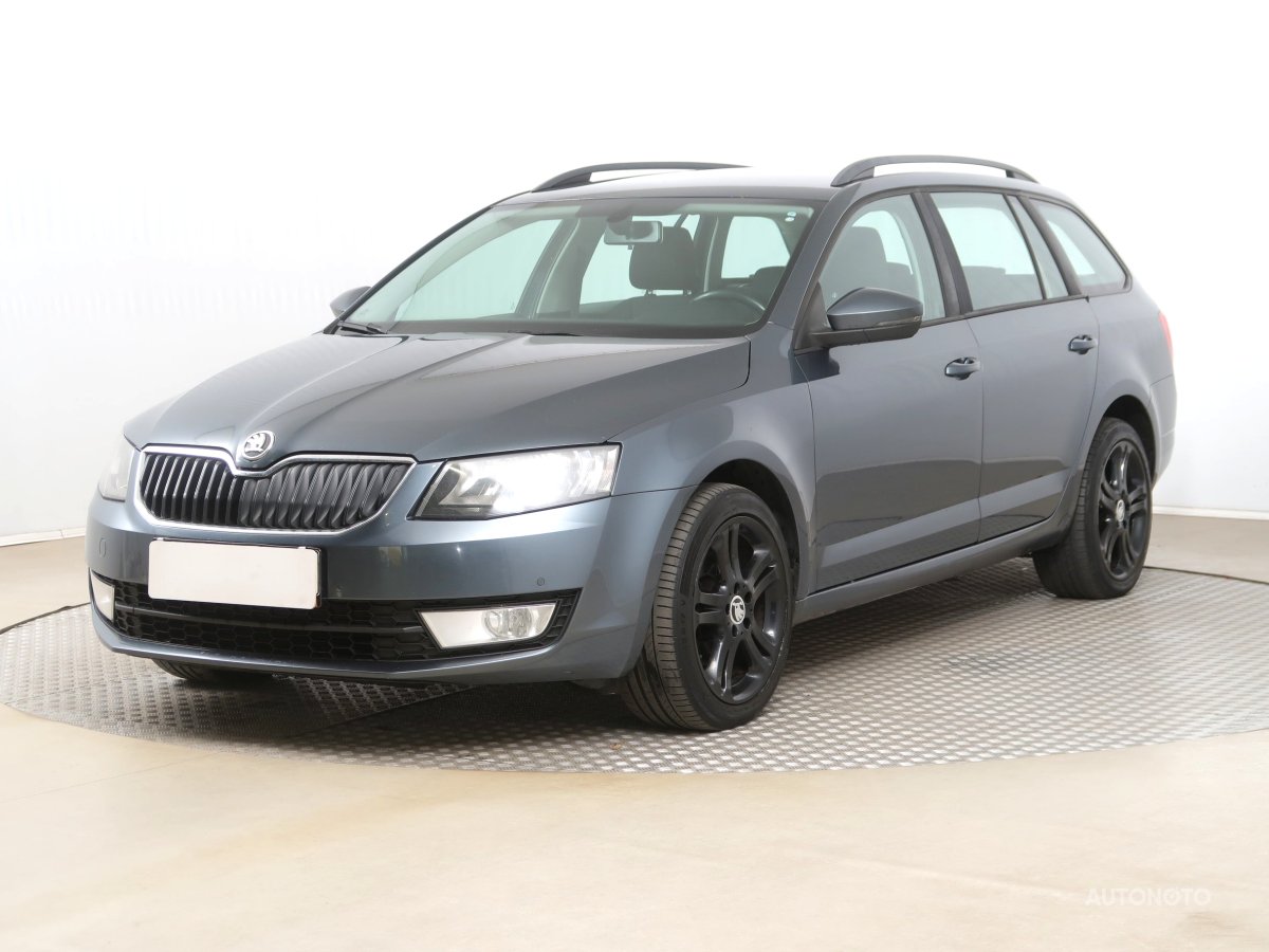 Škoda Octavia, 2014 - pohled č. 3