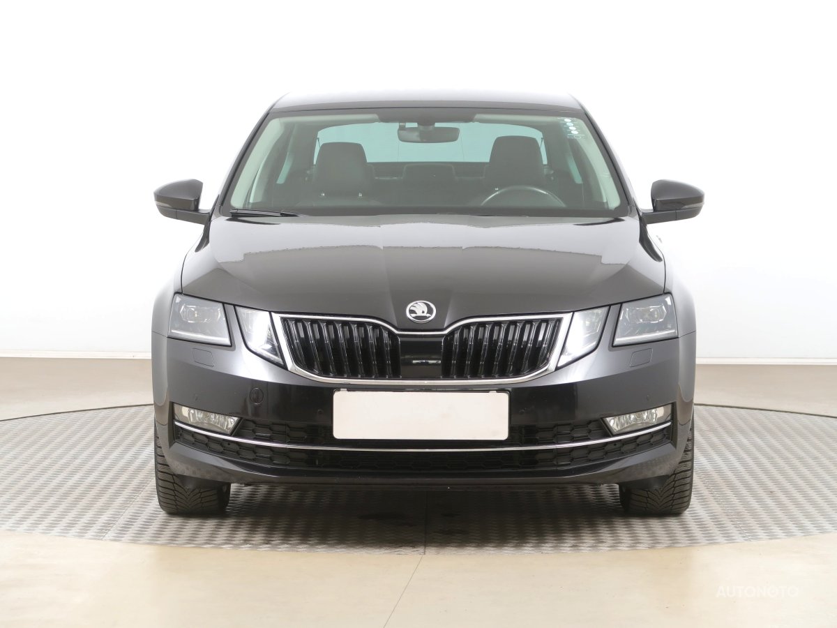 Škoda Octavia, 2019 - pohled č. 2
