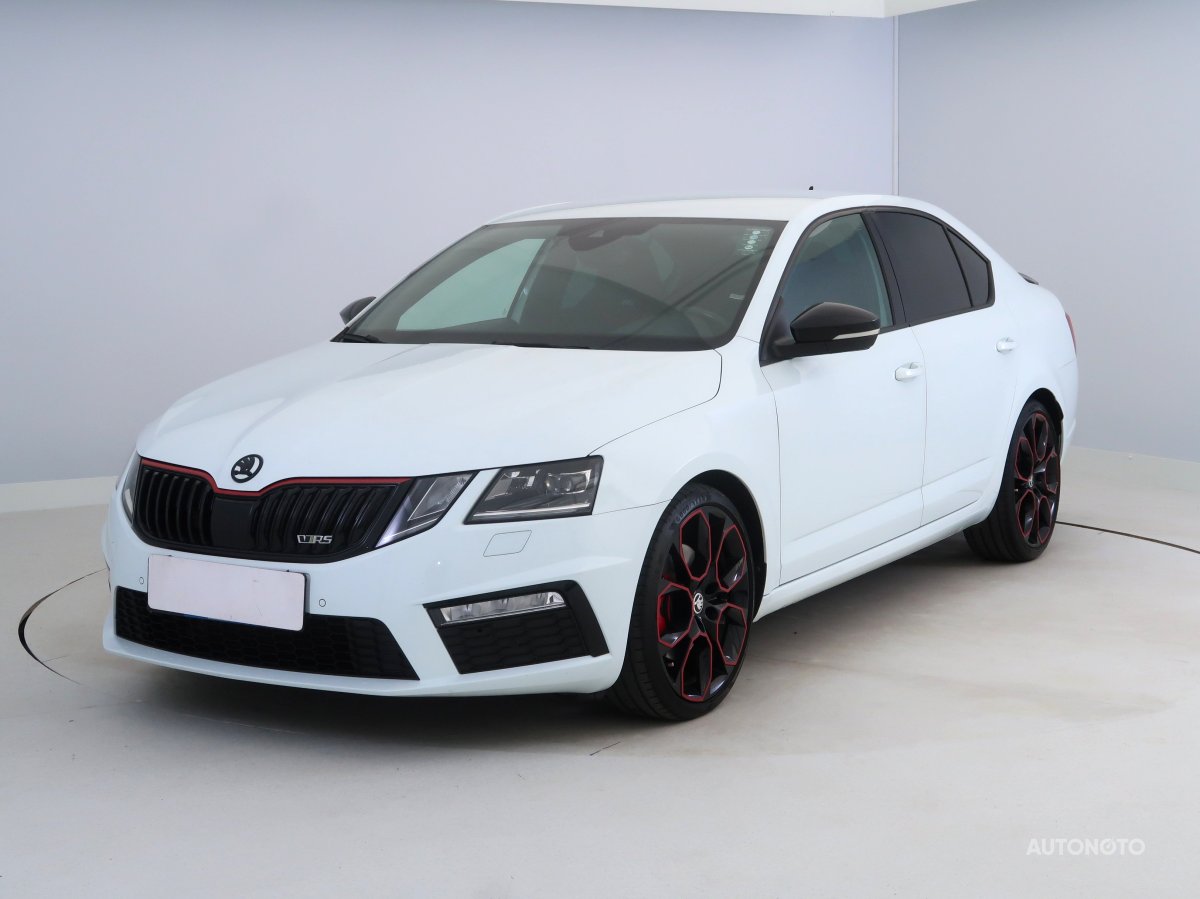 Škoda Octavia, 2018 - pohled č. 3