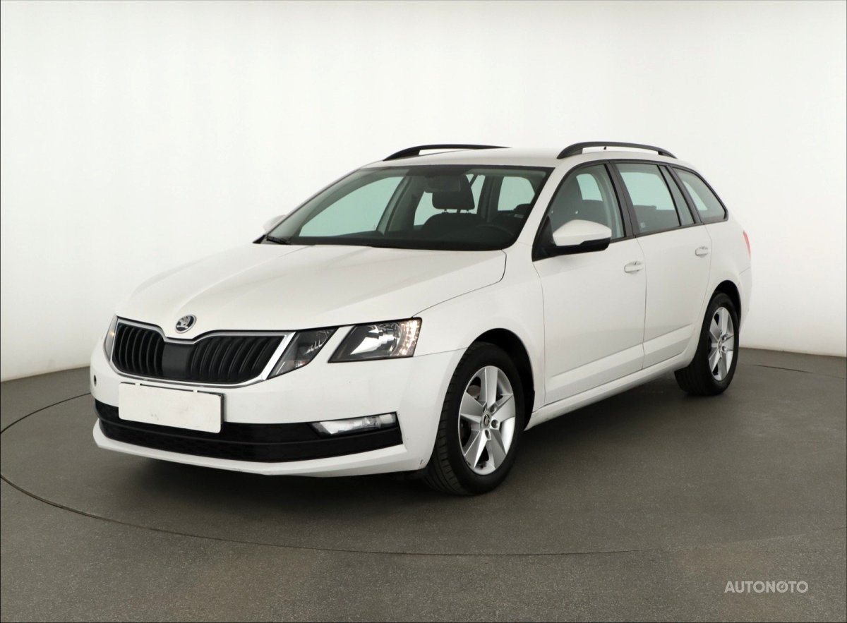 Škoda Octavia, 2020 - pohled č. 3