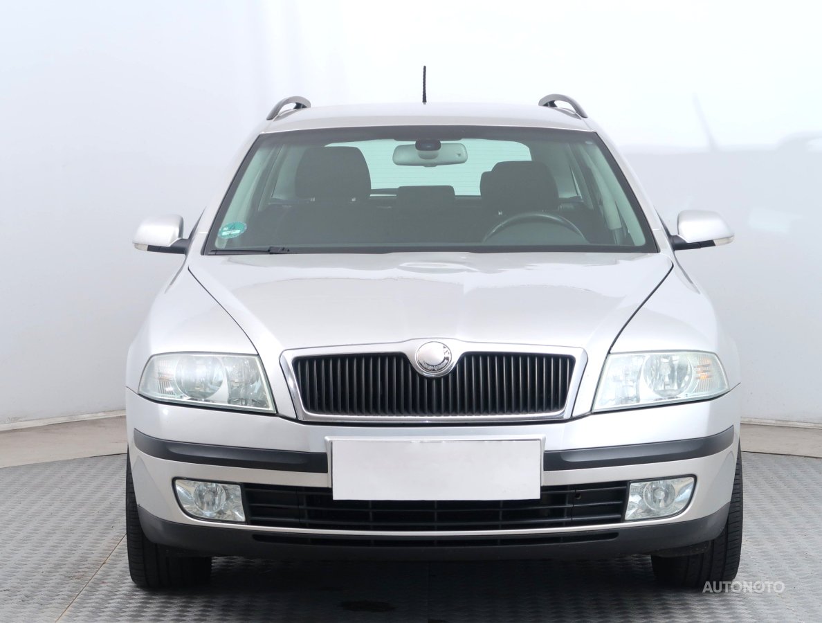 Škoda Octavia, 2006 - pohled č. 2