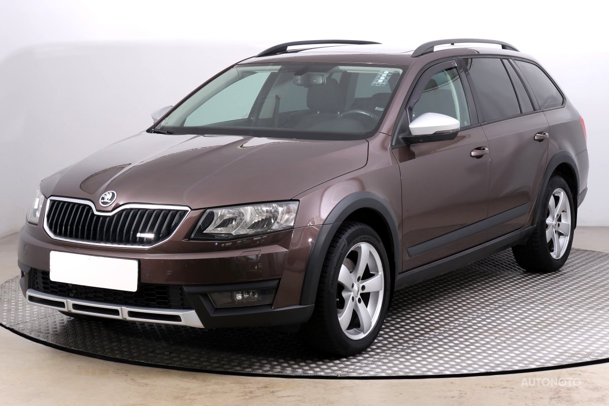 Škoda Octavia, 2015 - pohled č. 3