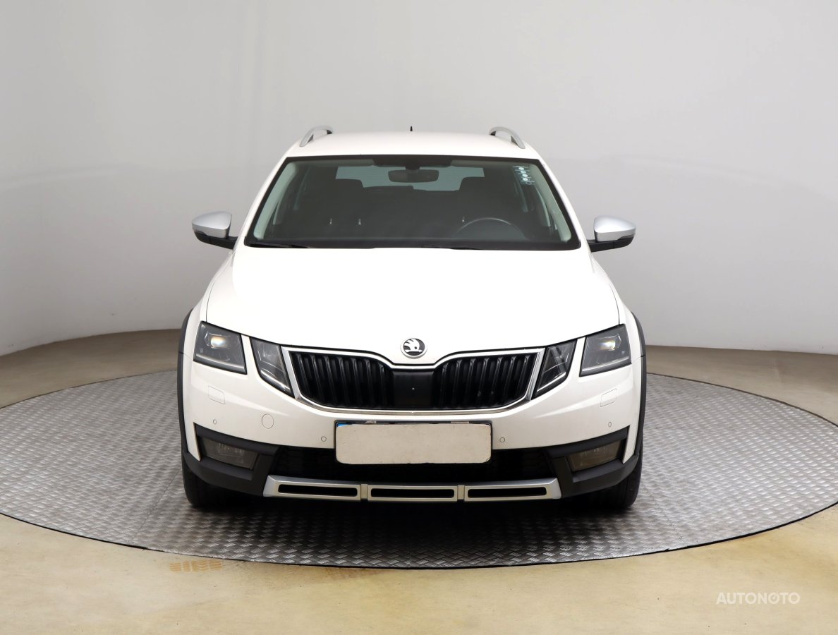 Škoda Octavia, 2018 - pohled č. 2