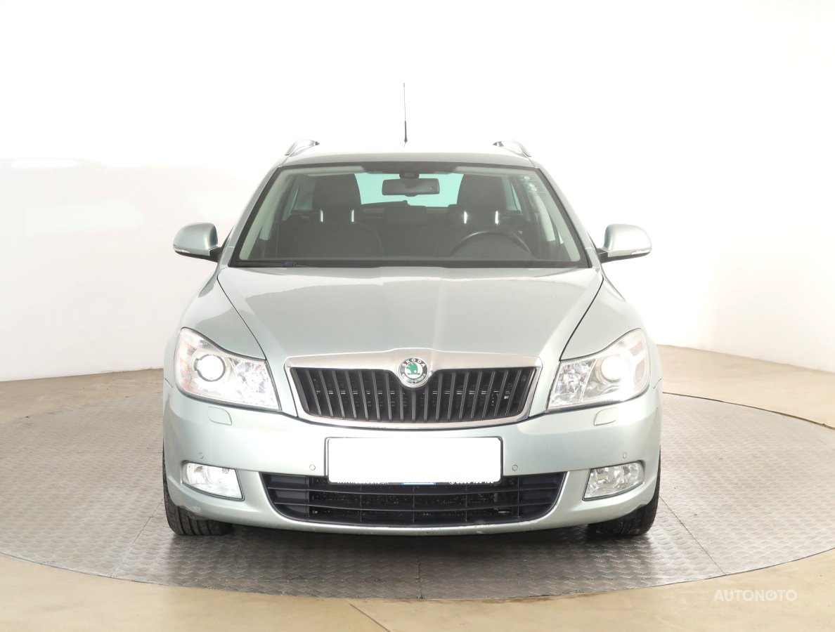 Škoda Octavia, 2010 - pohled č. 2