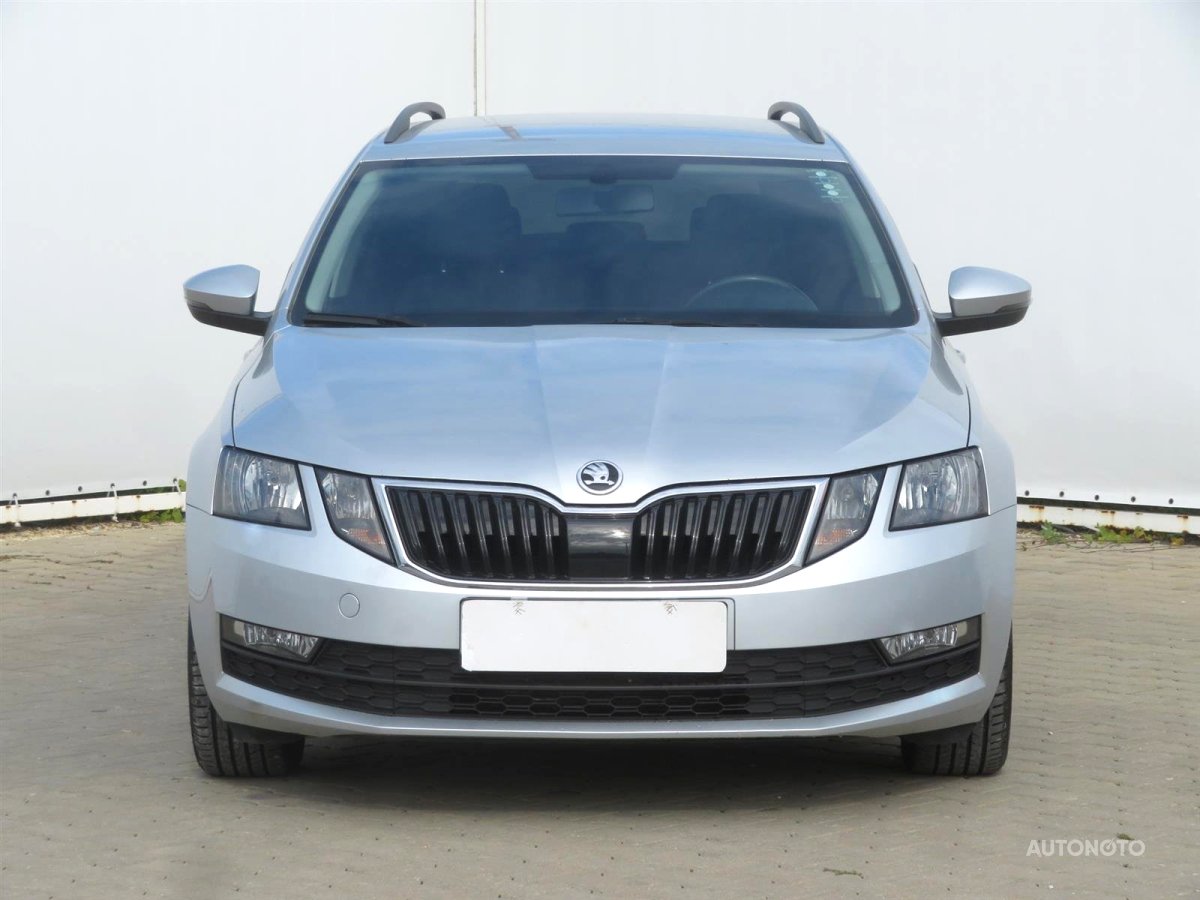 Škoda Octavia, 2018 - pohled č. 2
