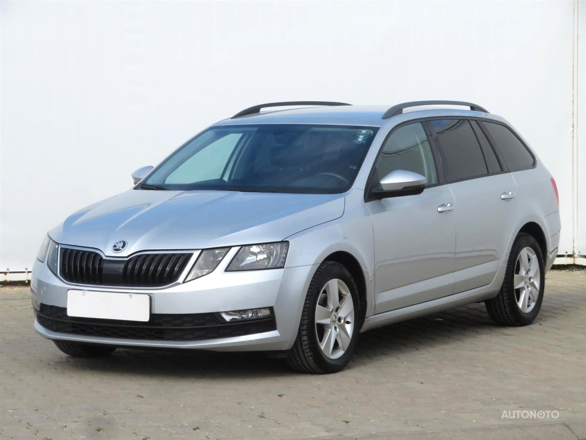 Škoda Octavia, 2018 - pohled č. 3