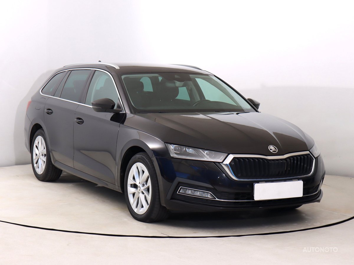 Škoda Octavia, 2020 - celkový pohled