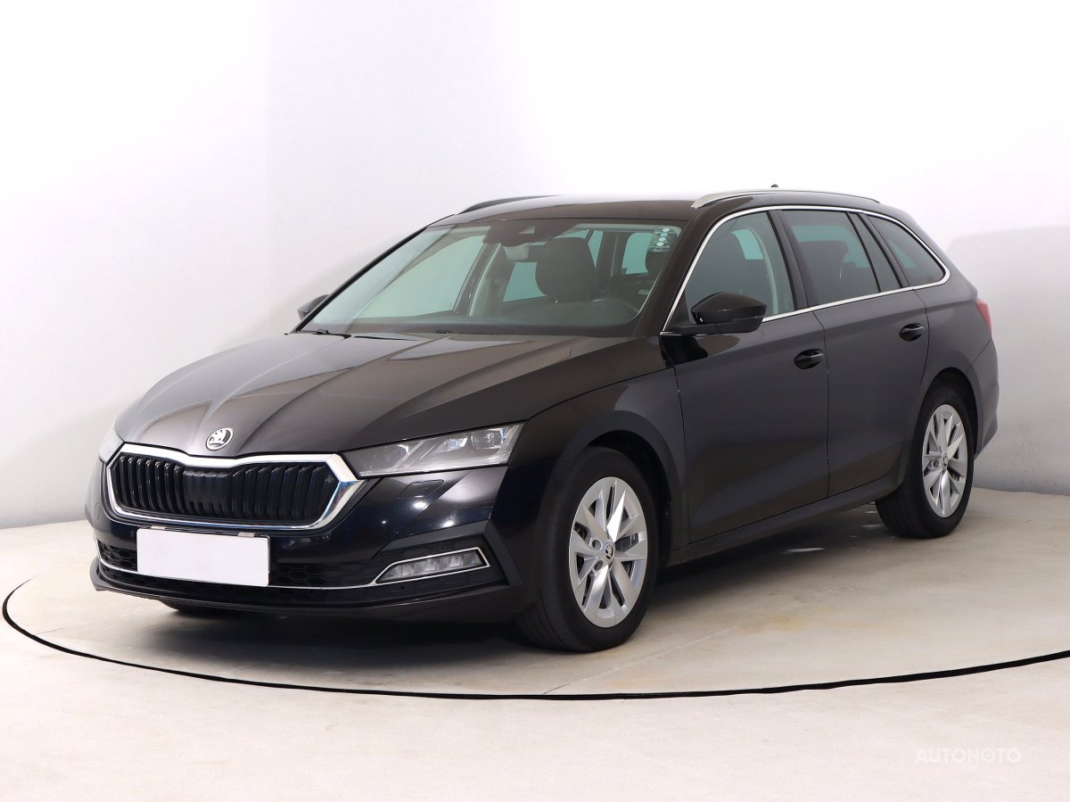 Škoda Octavia, 2020 - pohled č. 3