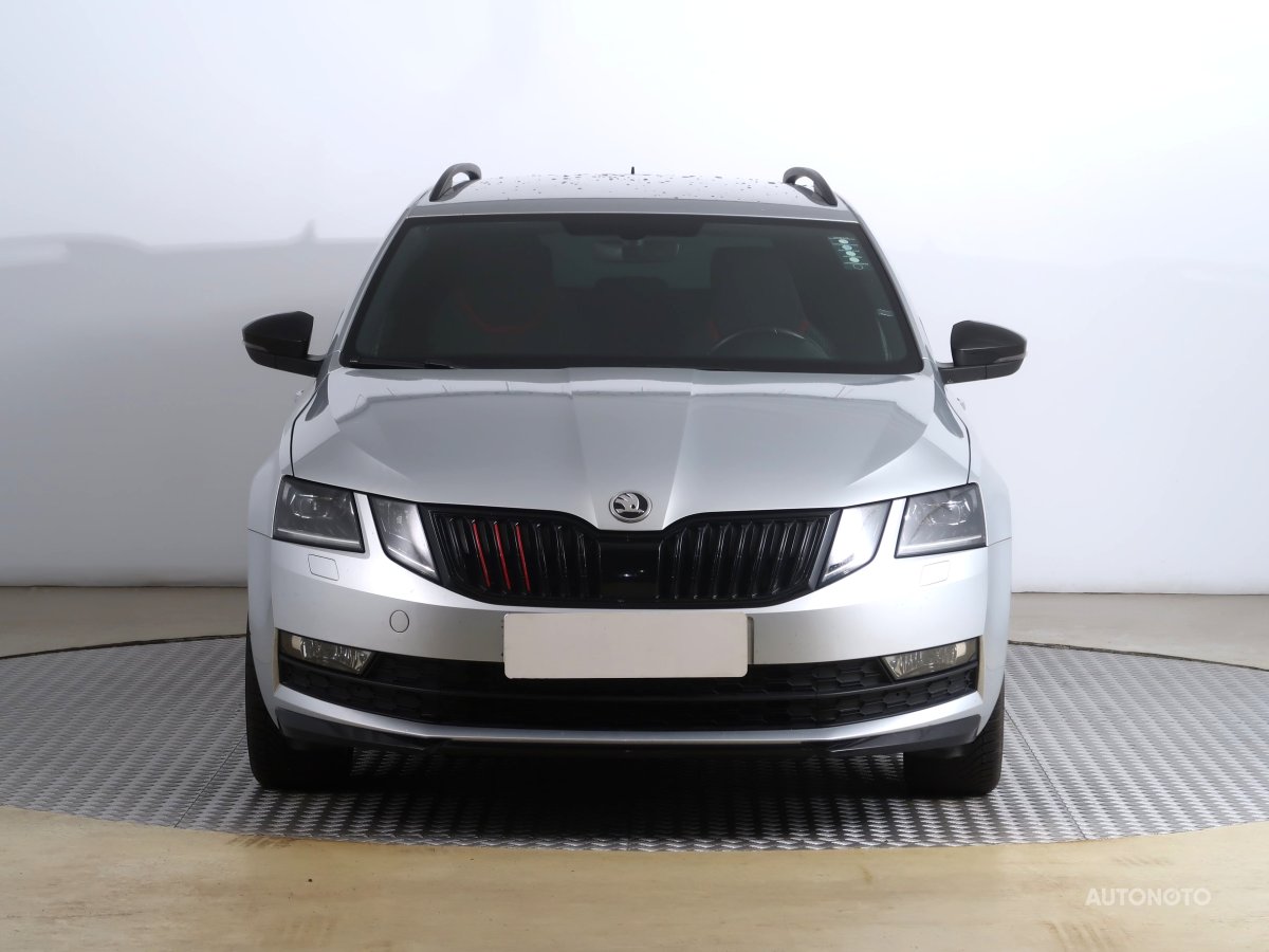 Škoda Octavia, 2020 - pohled č. 2