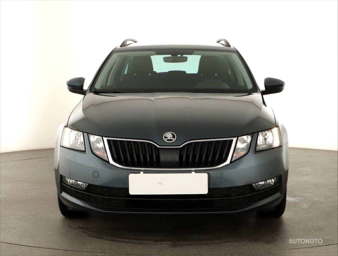 Škoda Octavia, 2020 - pohled č. 2