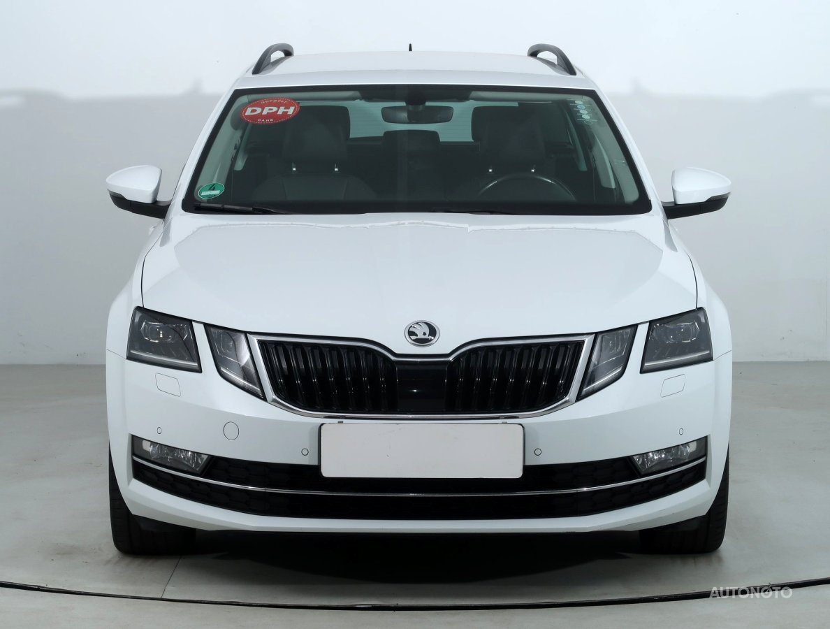 Škoda Octavia, 2019 - pohled č. 2