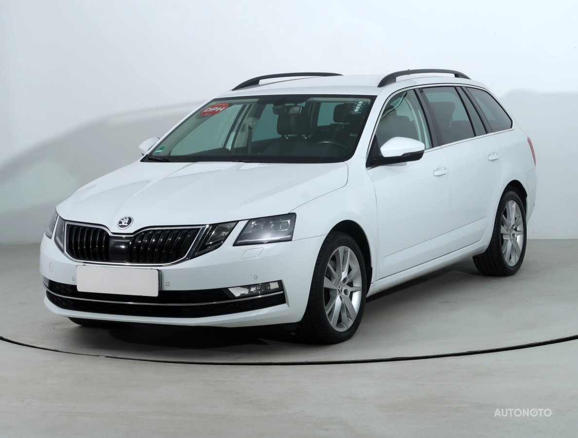 Škoda Octavia, 2019 - pohled č. 3