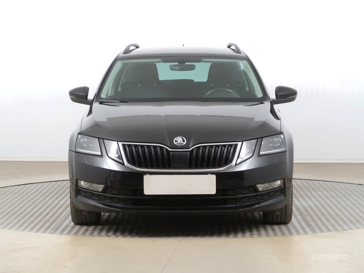 Škoda Octavia, 2017 - pohled č. 2
