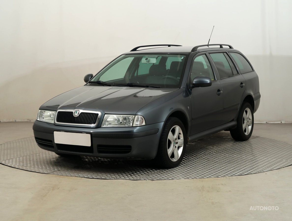 Škoda Octavia, 2009 - pohled č. 3