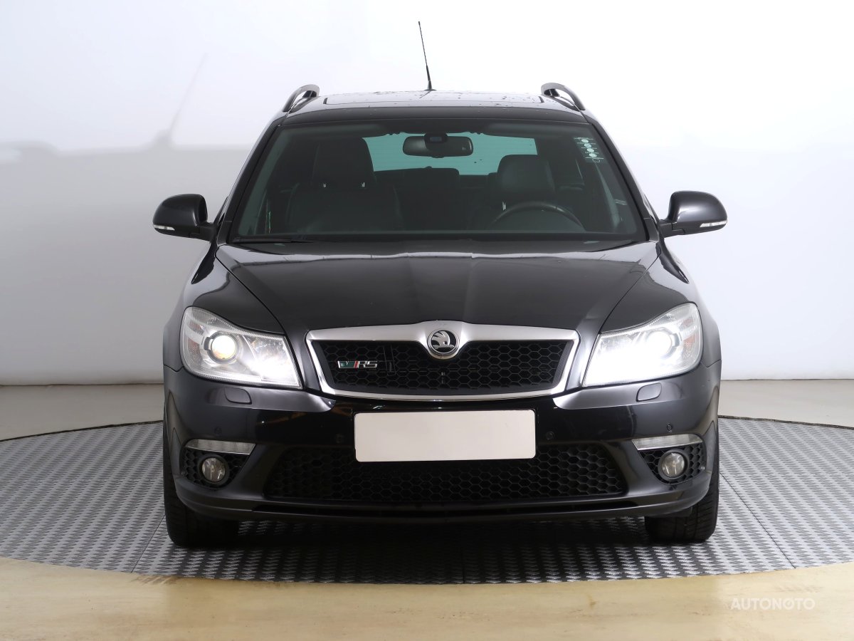 Škoda Octavia, 2011 - pohled č. 2