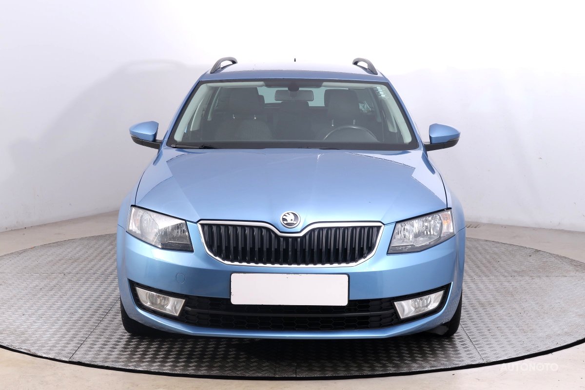 Škoda Octavia, 2015 - pohled č. 2