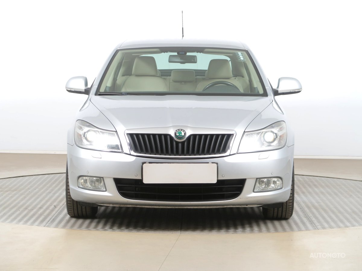 Škoda Octavia, 2012 - pohled č. 2