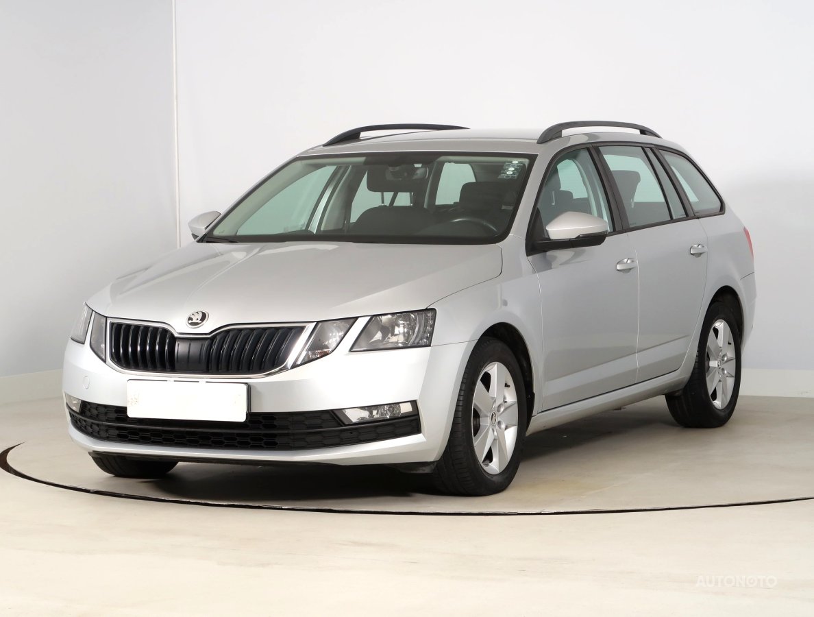 Škoda Octavia, 2019 - pohled č. 3