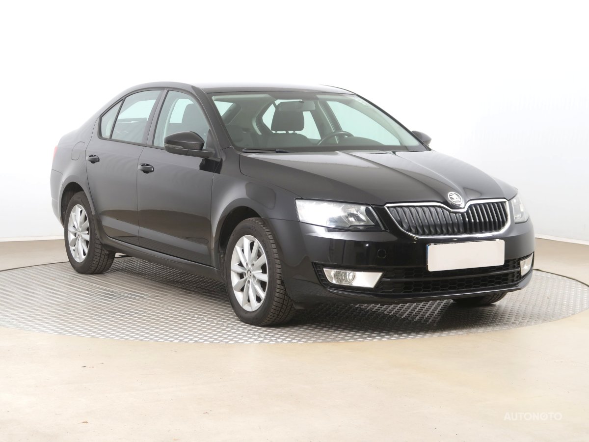 Škoda Octavia, 2013 - celkový pohled