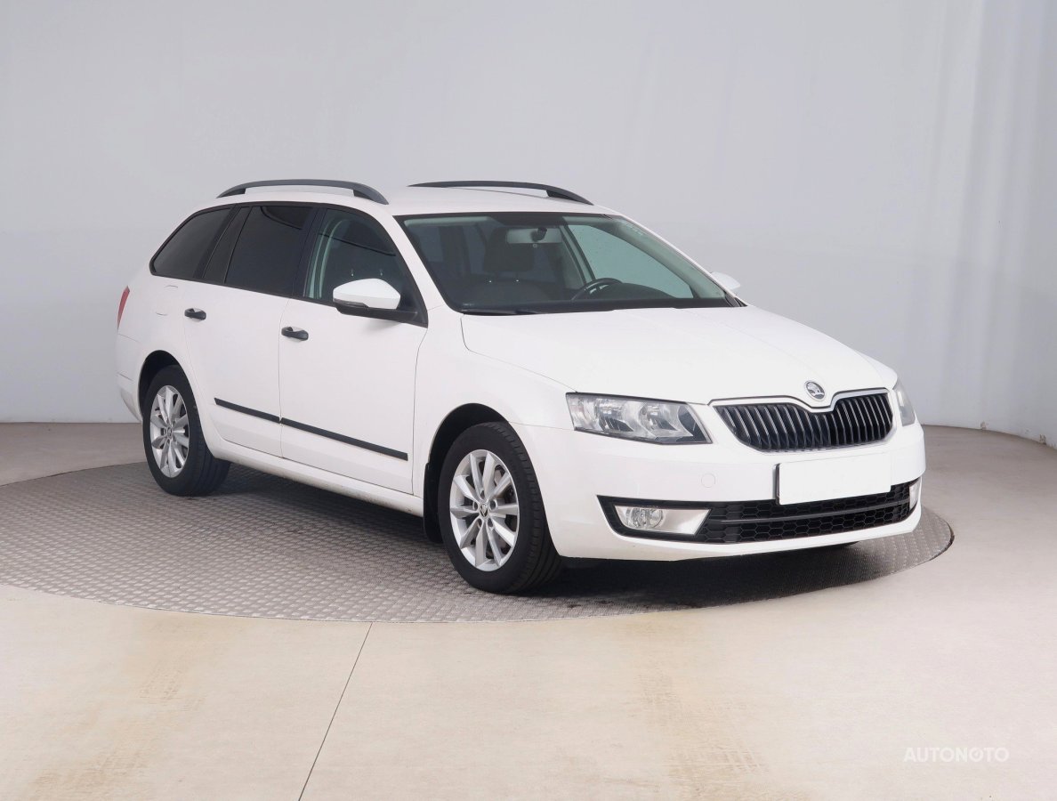 Škoda Octavia, 2013 - celkový pohled