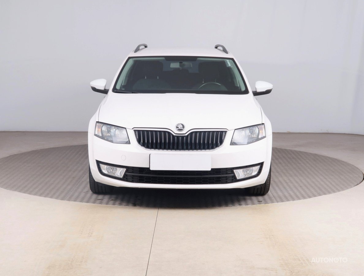 Škoda Octavia, 2013 - pohled č. 2