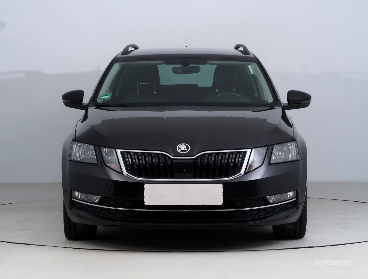 Škoda Octavia, 2017 - pohled č. 2