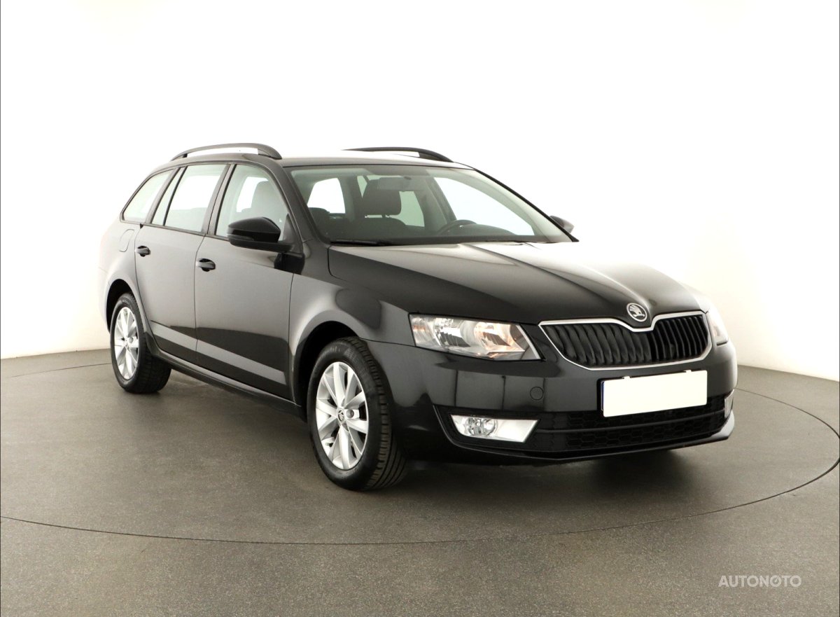 Škoda Octavia, 2013 - celkový pohled