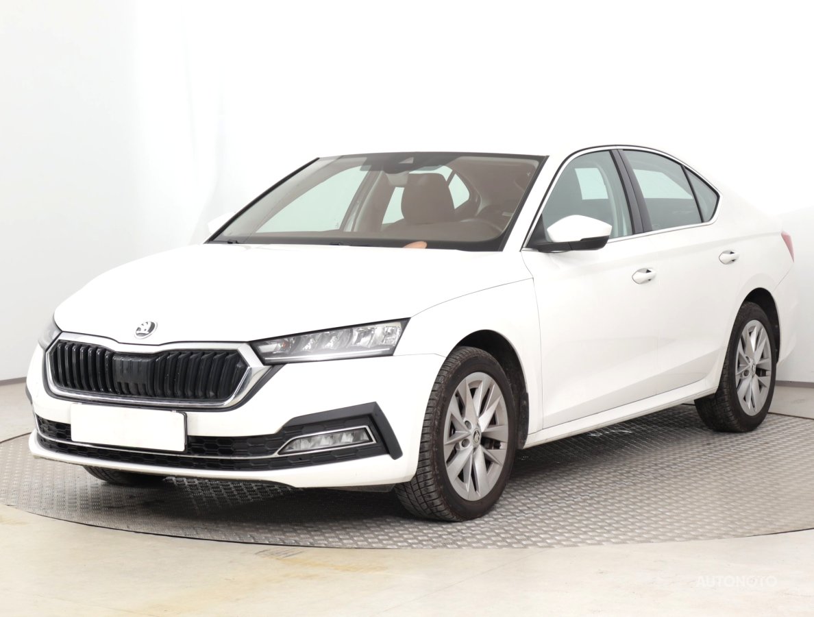 Škoda Octavia, 2022 - pohled č. 3