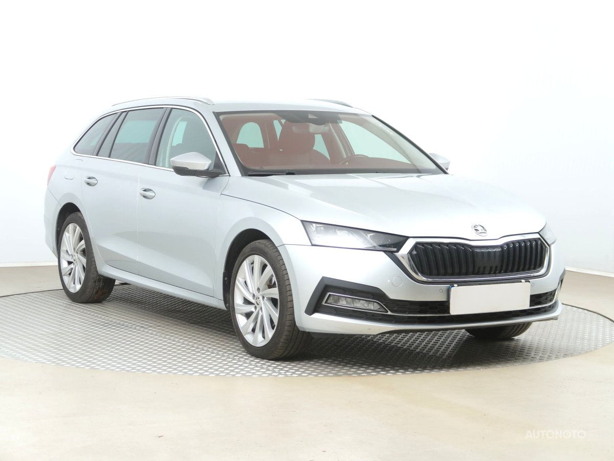 Škoda Octavia, 2022 - celkový pohled