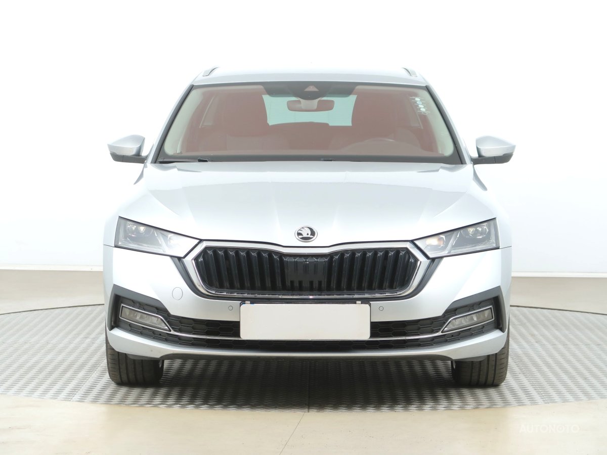 Škoda Octavia, 2022 - pohled č. 2