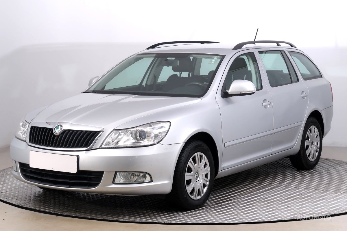 Škoda Octavia, 2011 - pohled č. 3