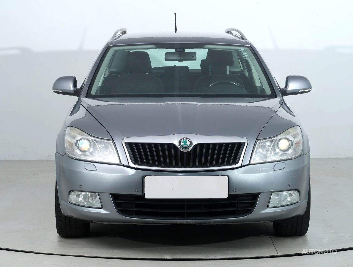 Škoda Octavia, 2012 - pohled č. 2