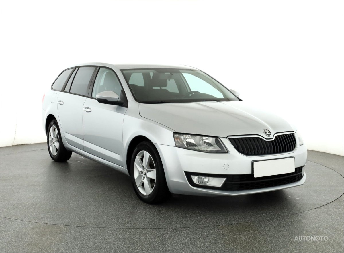 Škoda Octavia, 2013 - celkový pohled