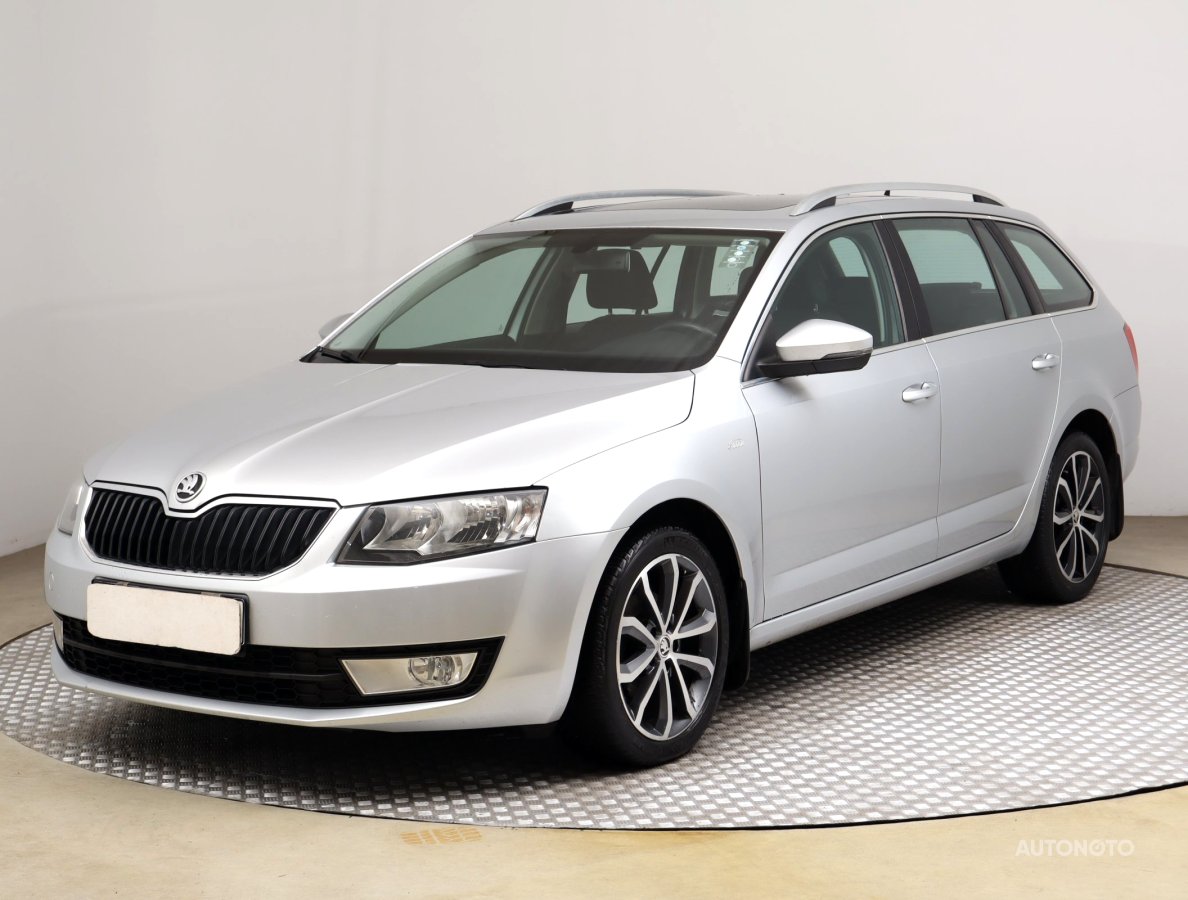 Škoda Octavia, 2015 - pohled č. 3