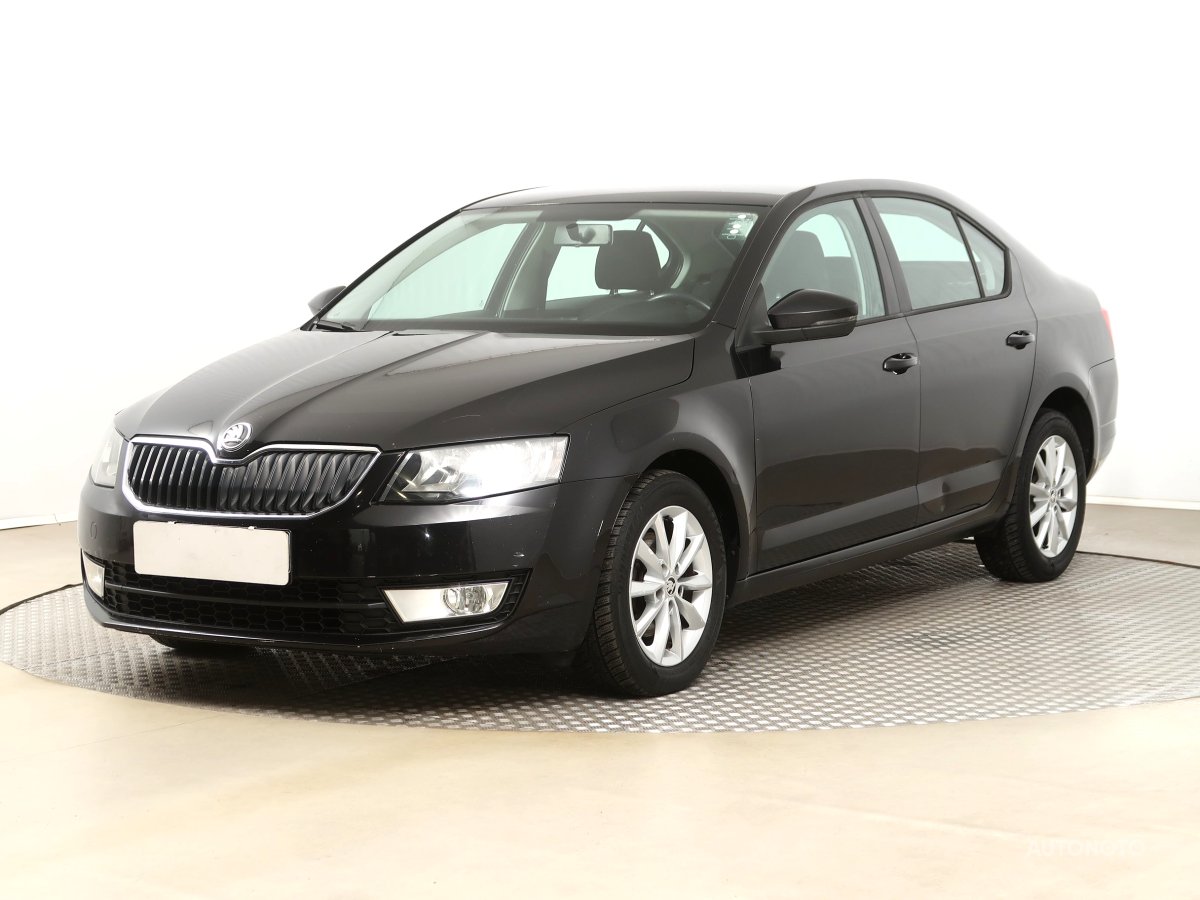 Škoda Octavia, 2013 - pohled č. 3