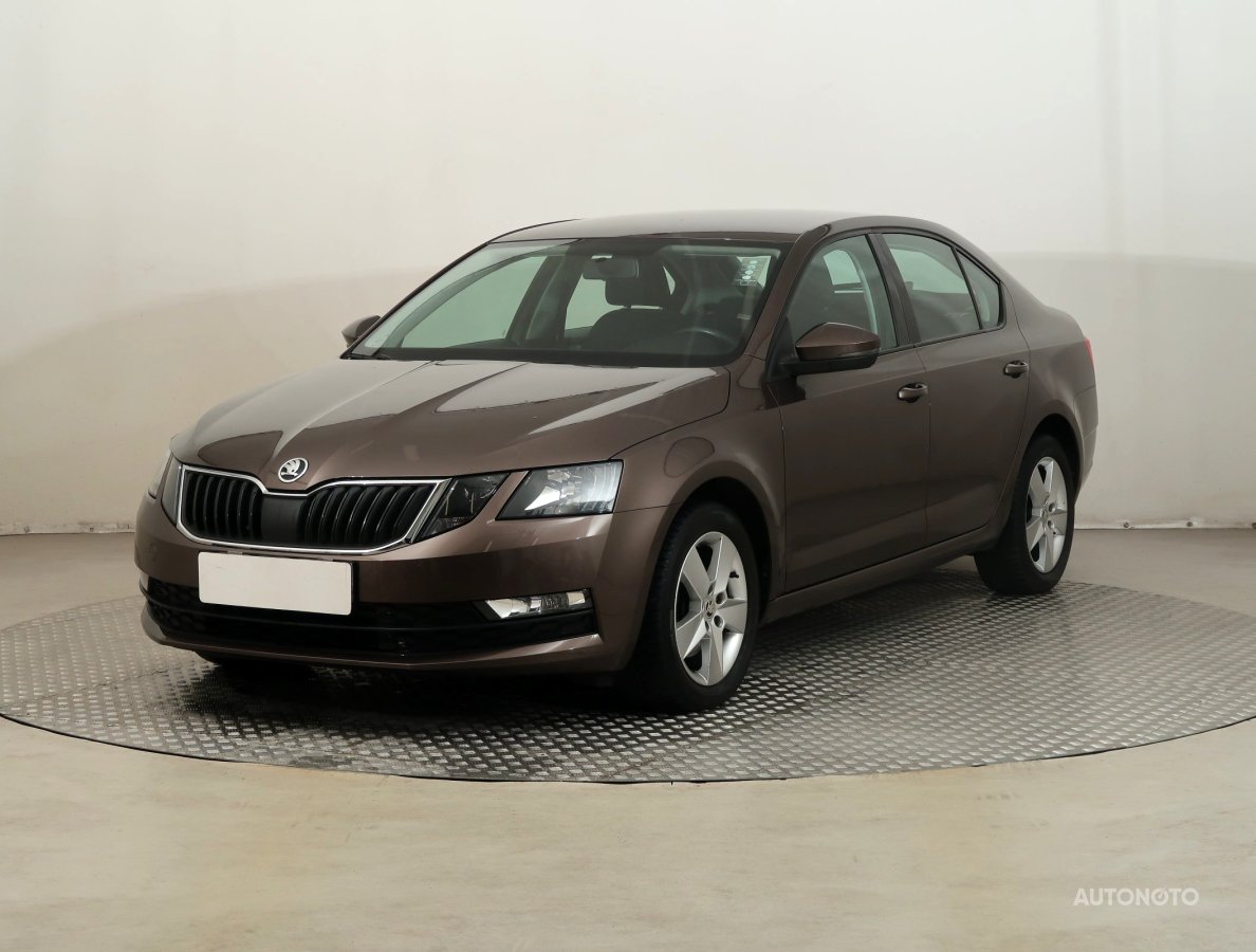 Škoda Octavia, 2018 - pohled č. 3