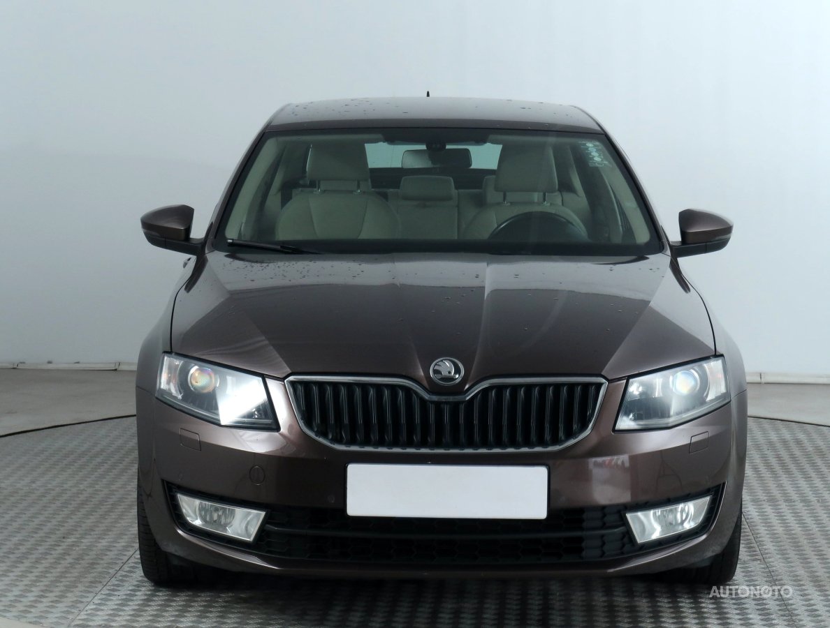 Škoda Octavia, 2013 - pohled č. 2