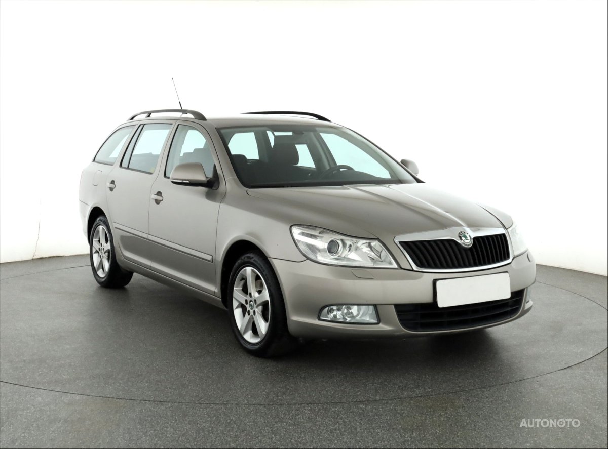 Škoda Octavia, 2010 - celkový pohled