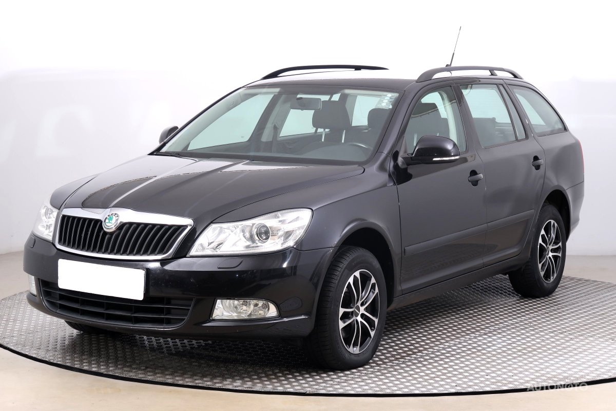 Škoda Octavia, 2012 - pohled č. 3