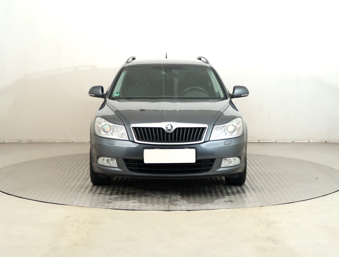 Škoda Octavia, 2009 - pohled č. 2