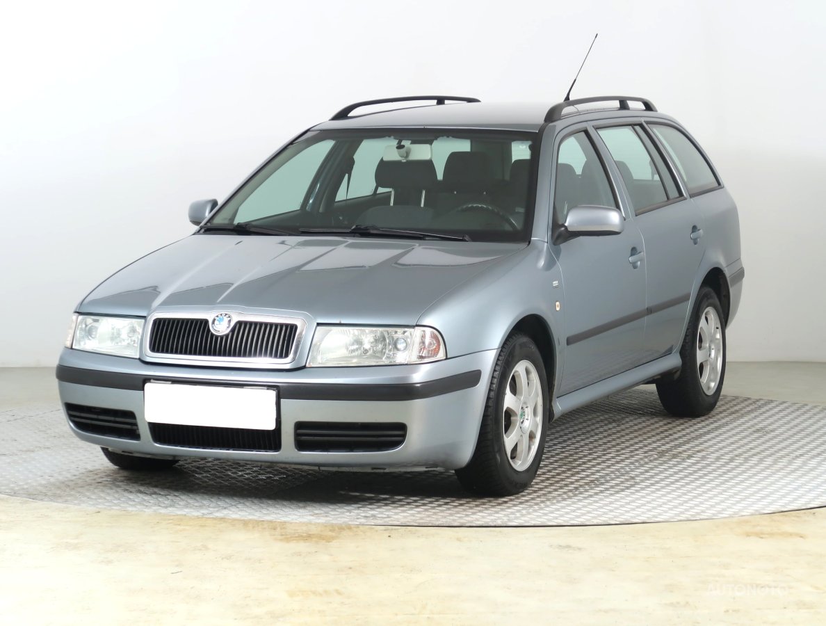 Škoda Octavia, 2003 - pohled č. 3