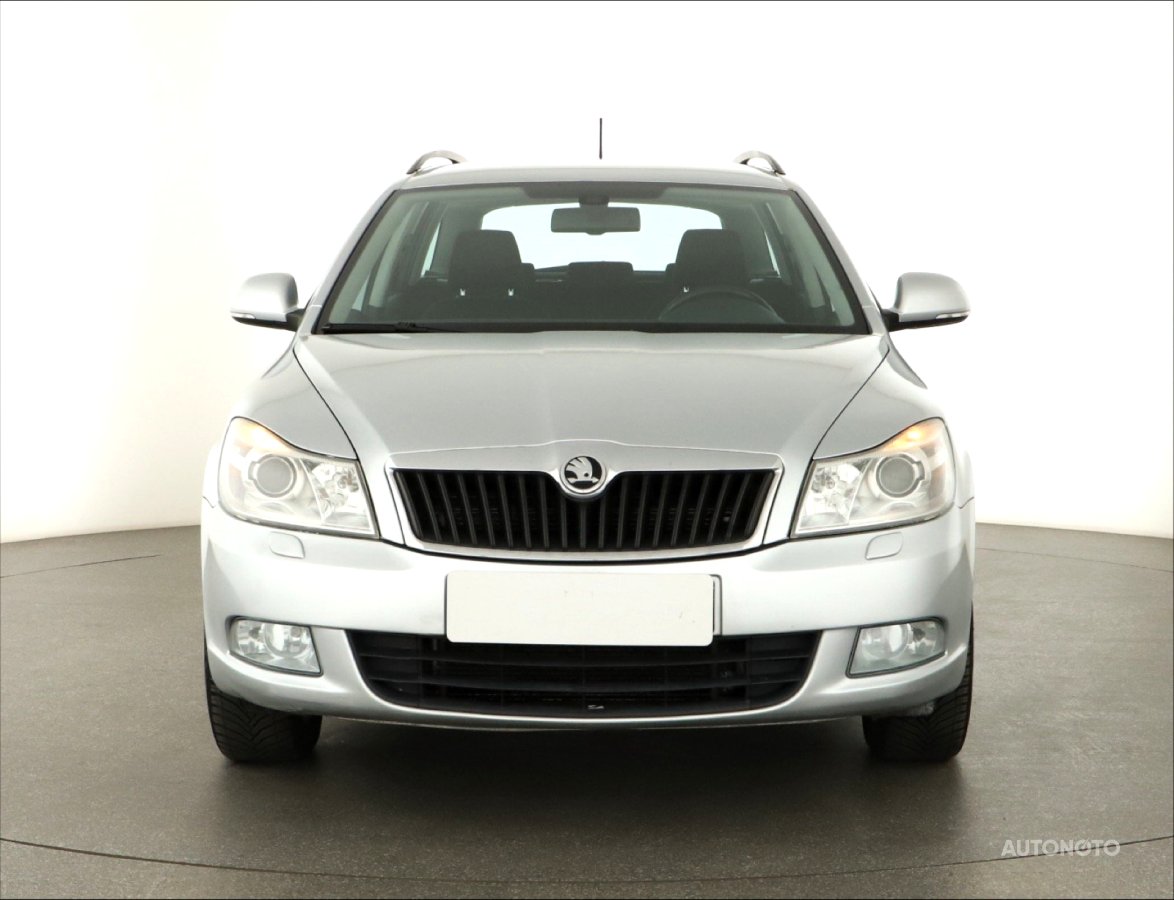 Škoda Octavia, 2011 - pohled č. 2