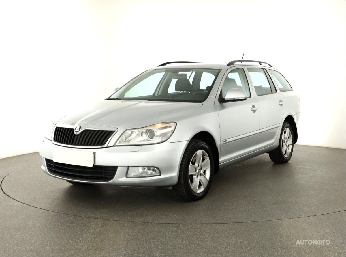 Škoda Octavia, 2011 - pohled č. 3