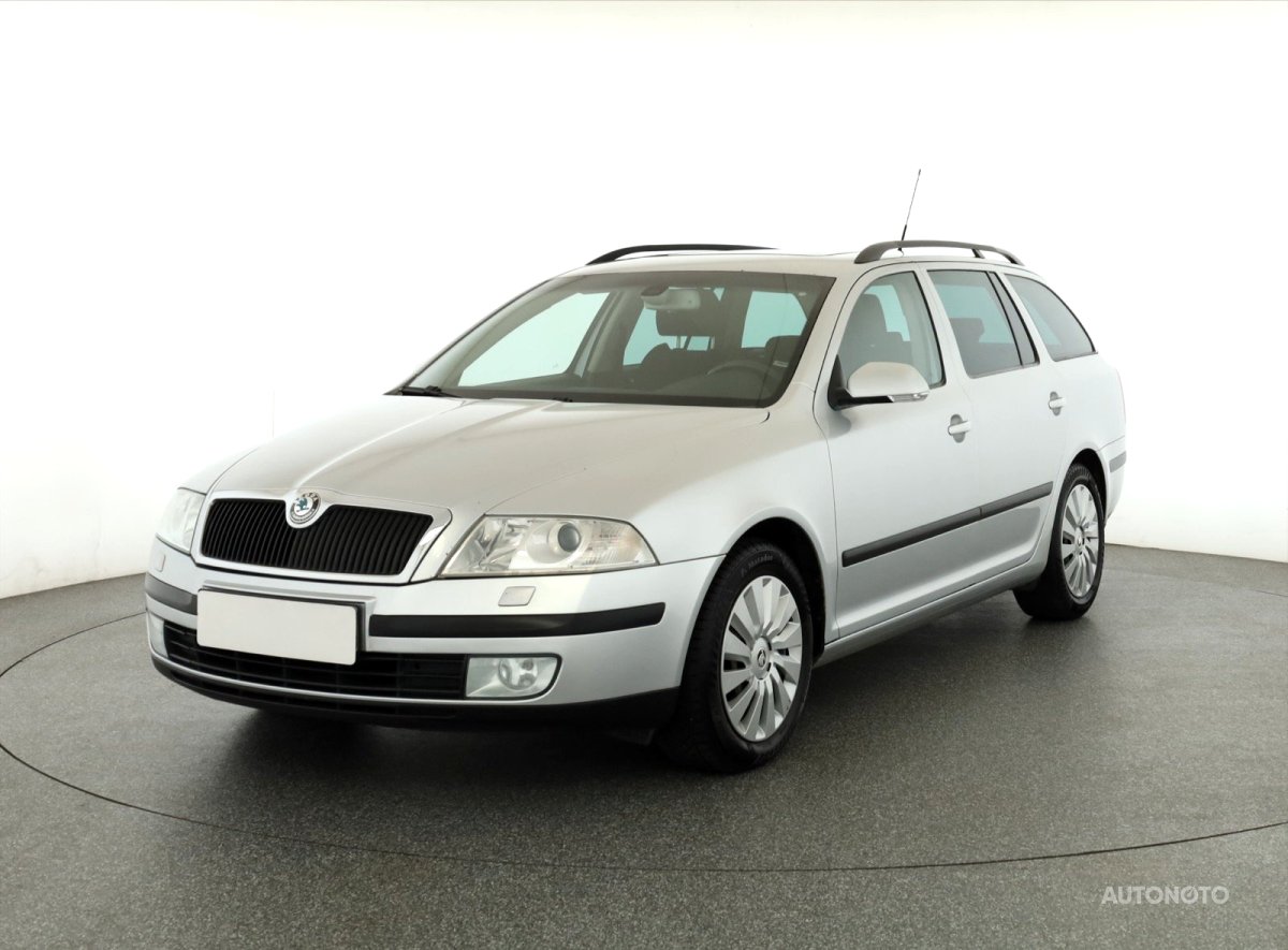 Škoda Octavia, 2008 - pohled č. 3