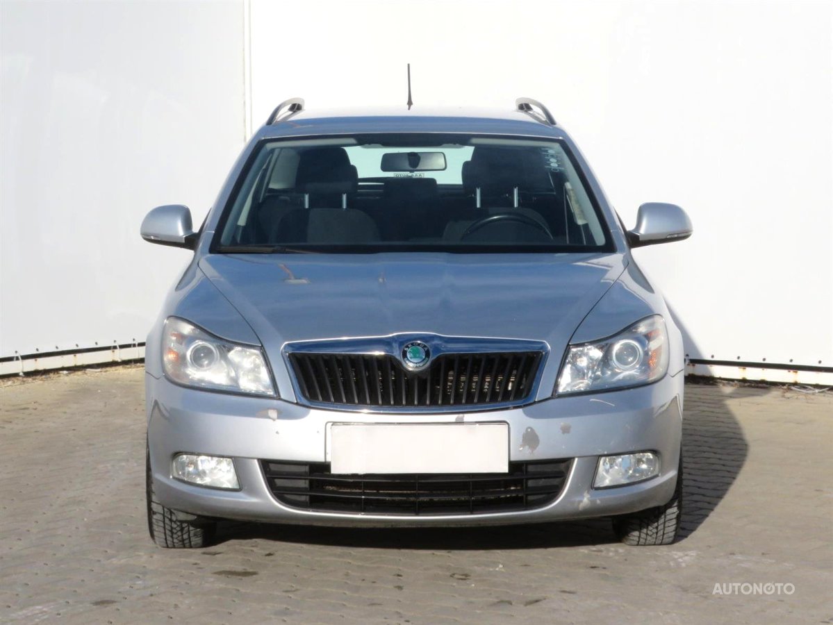 Škoda Octavia, 2012 - pohled č. 2