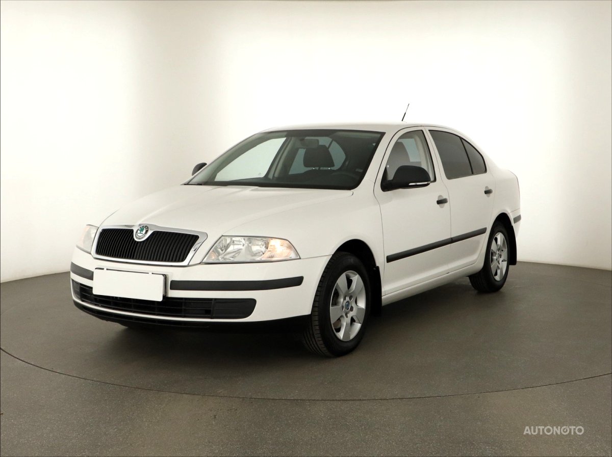 Škoda Octavia, 2011 - pohled č. 3