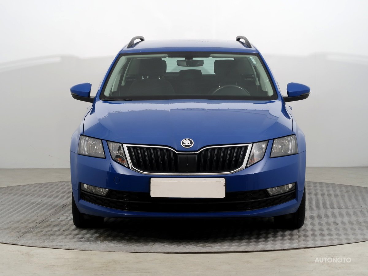 Škoda Octavia, 2019 - pohled č. 2