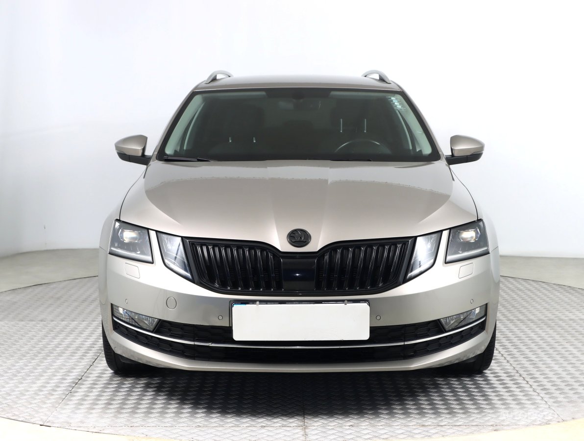 Škoda Octavia, 2017 - pohled č. 2