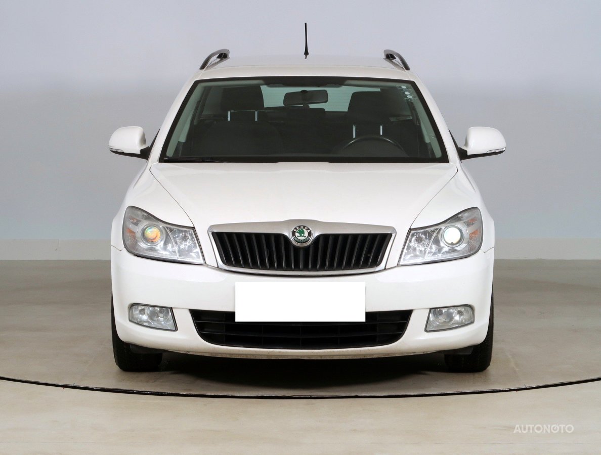 Škoda Octavia, 2012 - pohled č. 2
